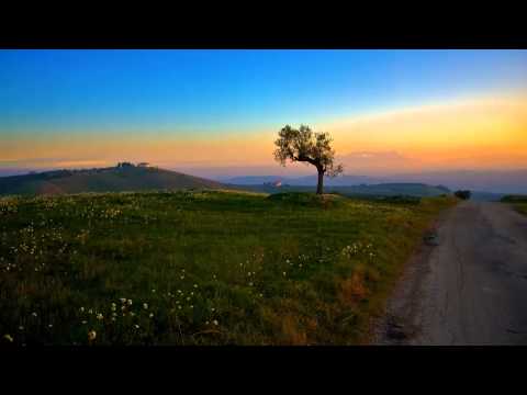 Youtube: How To Dress Well - Precious Love (Cyril Hahn Remix)