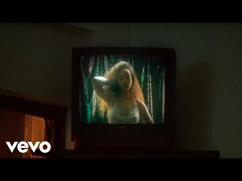Youtube: Shay Lia - Good Together