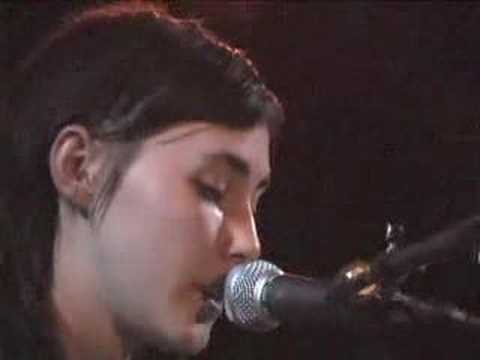 Youtube: CocoRosie - Terrible Angels