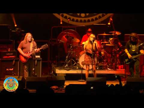 Youtube: Gov't Mule - "Gold Dust Woman" ft. Grace Potter - Mountain Jam VI - 6/4/10