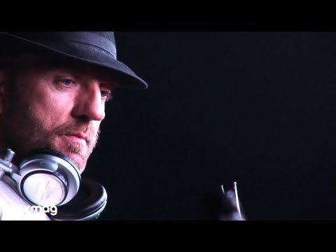 Youtube: RARESH & SVEN VATH, Mixmag presents Cocoon, Creamfields 2010