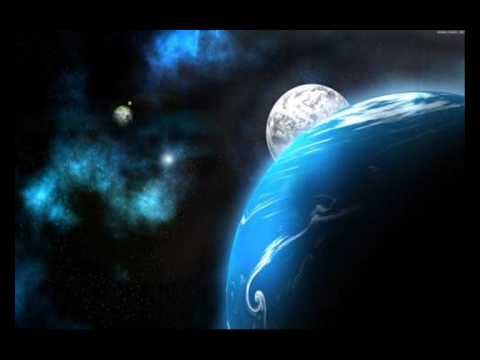 Youtube: Across the universe - David Bowie