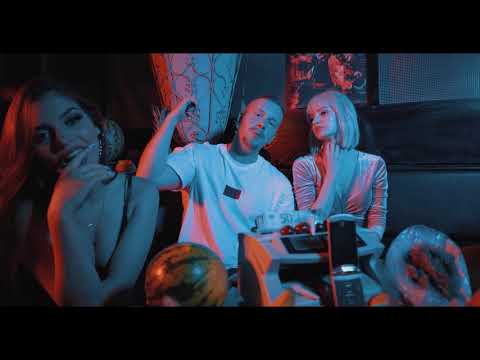 Youtube: Fruchtmax - Rein Raus (prod. by Broke Boys)