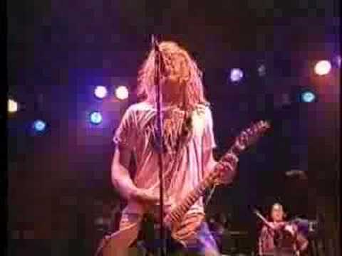 Youtube: Soul Asylum - Somebody To Shove (Live)