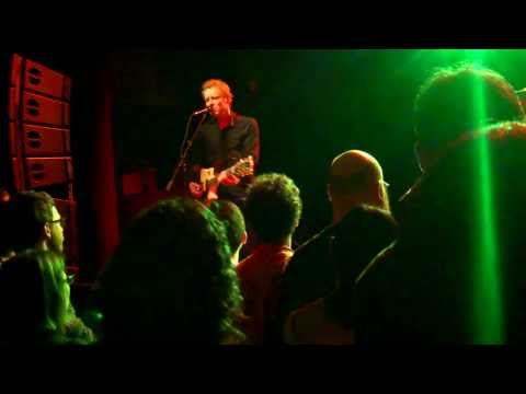 Youtube: LOW - Two-Step - Toronto 2011-05-02 Mod Club
