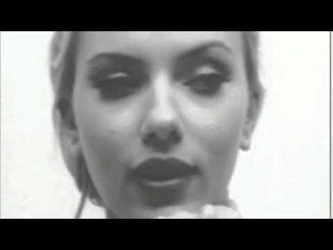Youtube: Scarlett Johansson - Boys Don't Cry