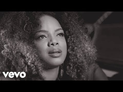 Youtube: Leela James - Fall For You