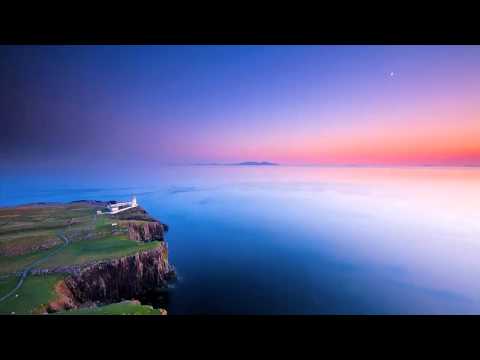 Youtube: Autodidact Feat. Laura - Feelings (Original Vocal)