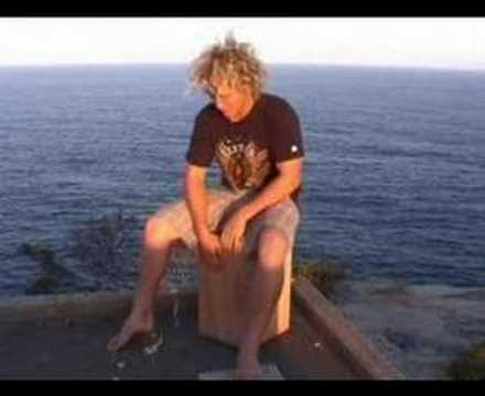 Youtube: Box drum cajon and guitar