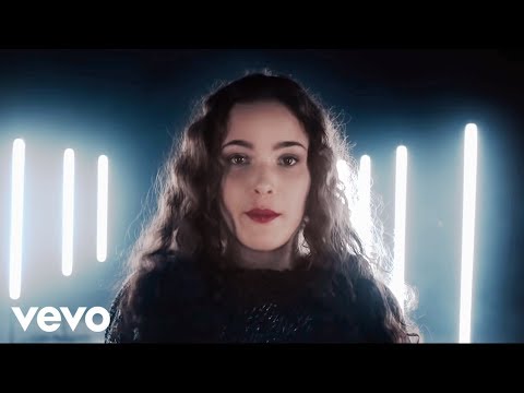 Youtube: Alexiane - A Million on My Soul (From "Valerian and the City of a Thousand Planets")