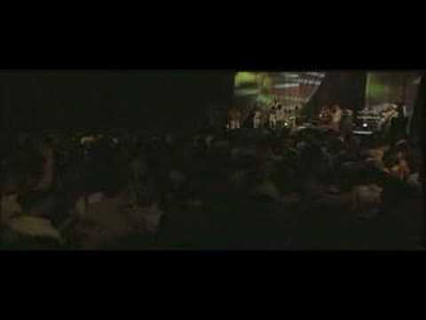 Youtube: Gentleman.And.Far.East.Band - Rainy Days Live