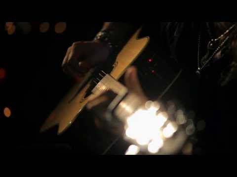 Youtube: CRYSTAL BALL - Eternal Flame (Official Video)