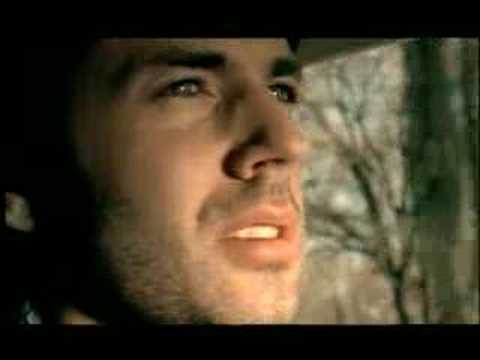 Youtube: Trace Adkins - Help Me Understand