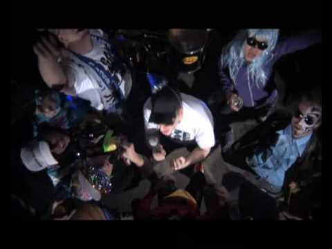Youtube: DIE ATZEN (FRAUENARZT UND MANNY MARC) - EIN GANZ NORMALER ATZE