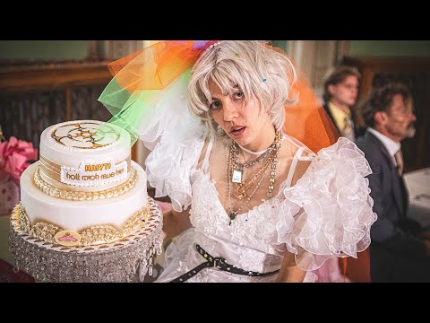 Youtube: Haiyti - holt mich raus hier