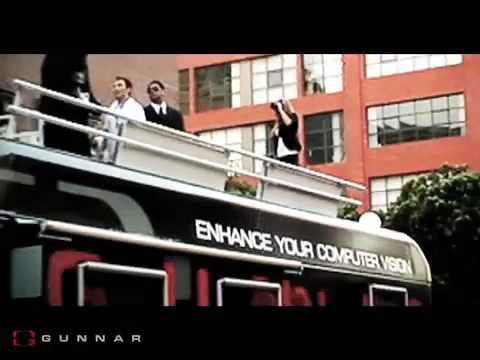Youtube: President Obama doing Michael Jackson's Moonwalk