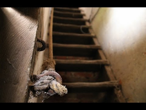 Youtube: Der Friedhof der Schwalben | Im Torturm zu Lütetsburg | Exploring hidden Places