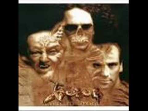 Youtube: Venom - Swarm