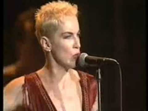 Youtube: Eurythmics - Love is a stranger