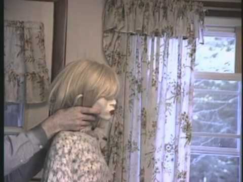 Youtube: TARA's "Hands of Stranger"
