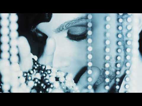 Youtube: Prince & The New Power Generation – Alice Through The Looking Glass