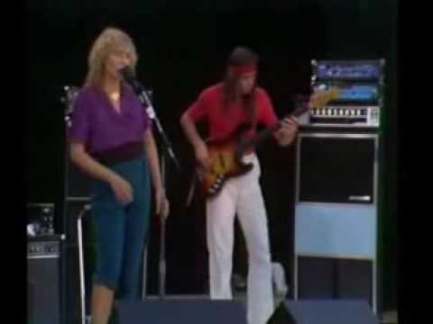 Youtube: Joni Mitchell - The Dry Cleaner from Des Moines