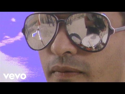 Youtube: Bow Wow Wow - I Want Candy