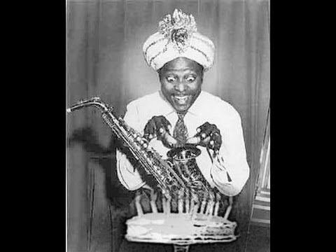 Youtube: Happy Birthday Boogie - Louis Jordan