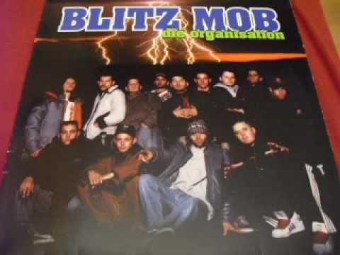 Youtube: STF und Torch - Blitzmob die Organisation 1995