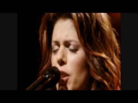 Youtube: Et maintenant -. Isabelle Boulay