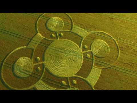 Youtube: Battlesbury Hill CROPCIRCLE 5.7.2017  4k60p