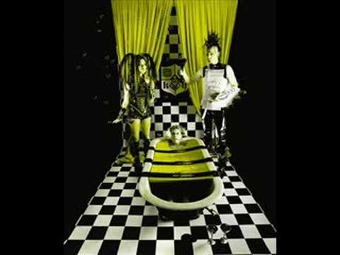 Youtube: Angelspit - Girl Poison
