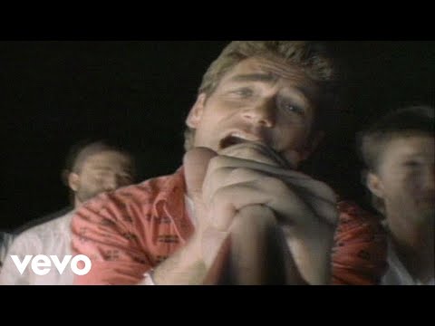 Youtube: Huey Lewis & The News - Hip To Be Square