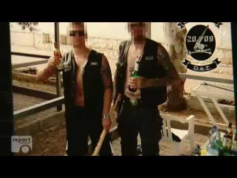Youtube: Immer dreister, immer gefährlicher - Neonazis rüsten auf - 9.1.2012 BR