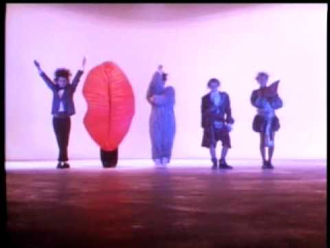 Youtube: The Cure "Why Can't I Be You?"