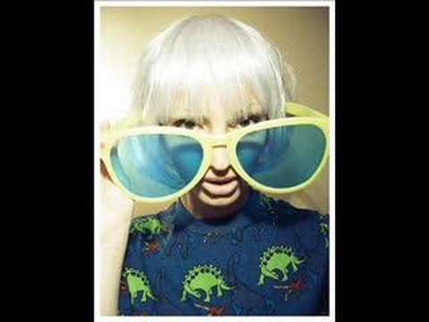 Youtube: Tiga & Zyntherius - Sunglasses @ Night (Chris Liebing Remix)