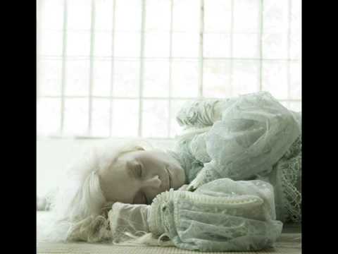 Youtube: Pati Yang - Underlegend