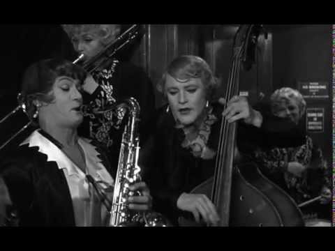 Youtube: Marilyn Monroe: Running Wild - Some like It Hot (BD-rip 720p)