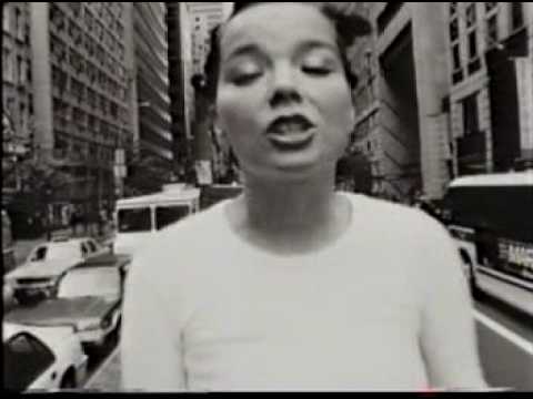 Youtube: Bjork - Big Time Sensuality (Fluke Minimix)