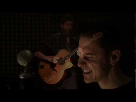 Youtube: Jon Gomm Feat. Daniel Tompkins - Ain't Nobody (Chaka Khan)
