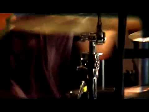 Youtube: Foo Fighters - Long Road to Ruin