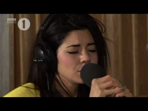 Youtube: Marina & the Diamonds - Starstrukk (3Oh!3 Cover)