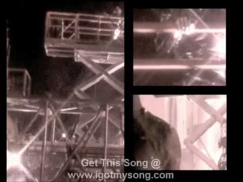 Youtube: Snap - rhythm is a dancer 2008