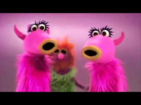 Youtube: Manamana - Rülps Song - Muppet Show