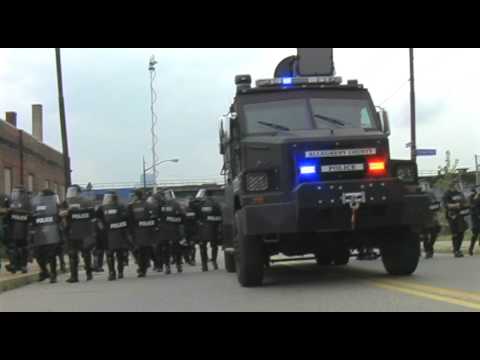 Youtube: Long Range Acoustic Device (LRAD) G20 Pittsburgh