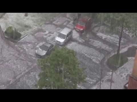 Youtube: Unwetter / Starker Hagel in Düsseldorf 20.05.2012