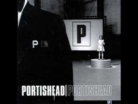 Youtube: Portishead + Epigones - Smoke city - Underwater love