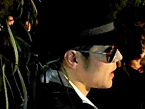 Youtube: Michael Jackson Impersonator INTERVIEW at Jackson Home Vigil