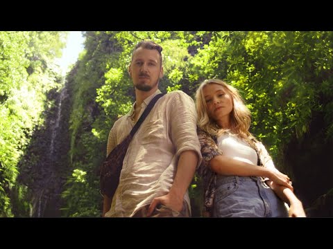 Youtube: Alligatoah x Esther Graf - Mit dir schlafen