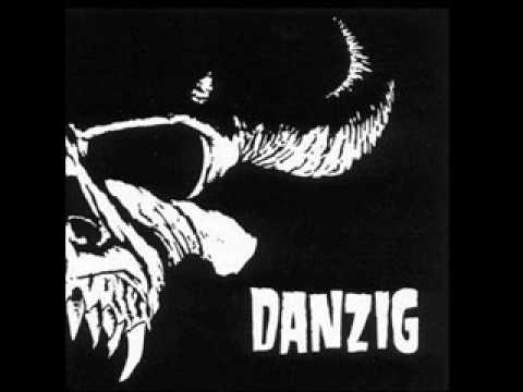 Youtube: Danzing Mother